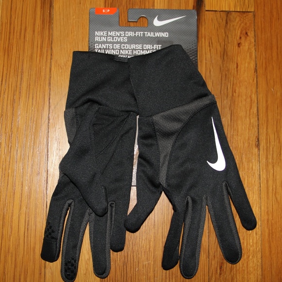 nike tailwind gloves